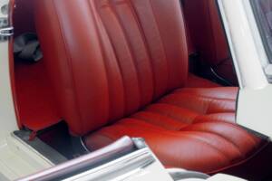 Image 47/50 de Mercedes-Benz 190 SL (1960)