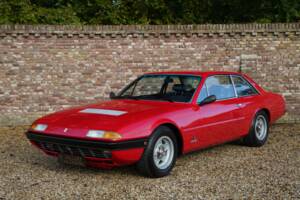 Image 1/50 of Ferrari 365 GT4 2+2 (1974)