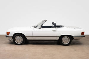 Bild 31/46 von Mercedes-Benz 420 SL (1985)