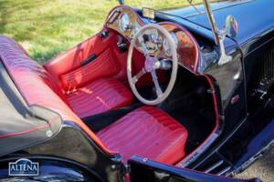 Image 18/42 of MG TC (1949)