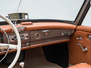 Bild 35/37 von Mercedes-Benz 190 SL (1959)