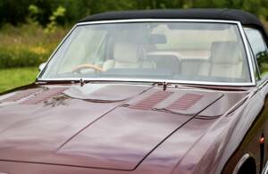 Image 10/50 of Jensen Interceptor MK III (1975)
