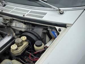 Image 34/95 of Alfa Romeo 2000 Spider Veloce (1980)
