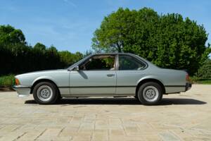 Bild 4/50 von BMW 635 CSi (1981)