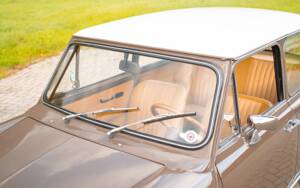 Immagine 13/36 di Innocenti Mini 1001 Export (1972)