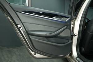Image 24/50 of ALPINA B5 Biturbo AWD (2017)