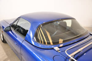 Bild 2/47 von Mazda MX-5 1.8 (1999)