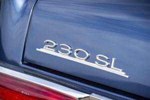 Image 19/44 de Mercedes-Benz 230 SL (1966)