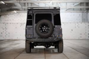 Image 4/35 of Land Rover Defender 110 (1992)