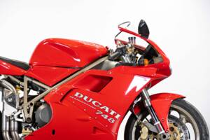 Imagen 29/50 de Ducati 748 S (1996)
