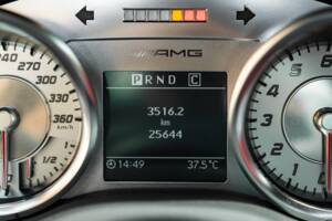 Image 22/50 of Mercedes-Benz SLS AMG (2010)