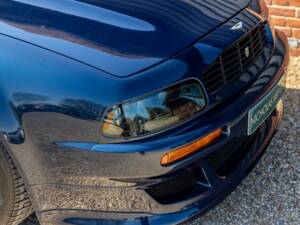 Imagen 9/50 de Aston Martin V8 Vantage Volante (2000)