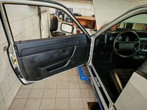 Bild 7/8 von Porsche 924 Turbo (1980)