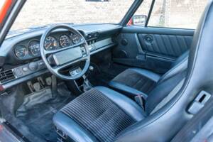 Bild 32/50 von Porsche 911 Carrera 3.2 (1988)