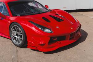 Bild 30/50 von Ferrari 488 Challenge (2017)