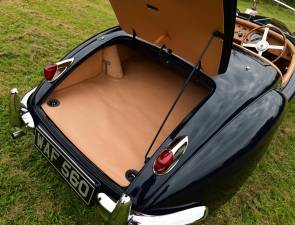 Image 38/50 de Jaguar XK 140 SE OTS (1956)