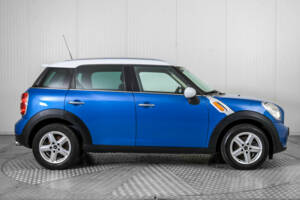 Image 10/50 of Mini Cooper Countryman (2011)
