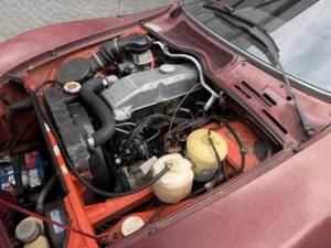 Bild 34/50 von Opel GT 1900 (1973)