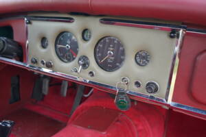 Immagine 38/58 di Jaguar XK 150 3.4 S OTS (1958)