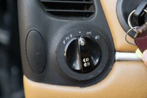 Imagen 47/50 de Porsche Boxster (2000)