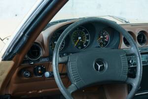 Bild 32/50 von Mercedes-Benz 450 SLC (1977)