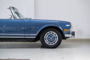 Image 26/38 of Mercedes-Benz 280 SL (1978)
