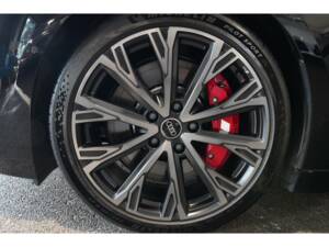 Image 17/22 de Audi S6 e-tron Avant (2024)