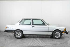 Bild 10/50 von BMW 320i (1981)