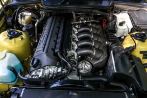 Immagine 3/36 di BMW M3 (1998)