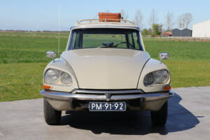 Image 50/50 of Citroën ID 21 Break (1967)