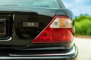 Bild 17/50 von Jaguar XJR 4.0 (2000)