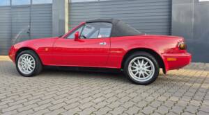 Image 8/56 de Mazda MX-5 1.8 (1995)