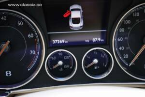 Image 21/28 of Bentley Continental GT V8 (2016)