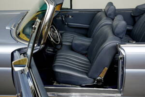 Afbeelding 12/22 van Mercedes-Benz 280 SE 3,5 (1970)