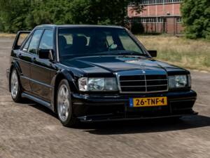 Bild 1/8 von Mercedes-Benz 190 D (1986)