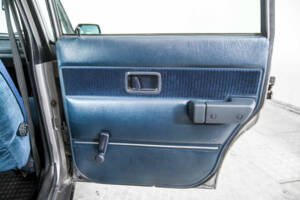 Image 36/50 of Volvo 245 GLE (1982)