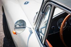 Image 13/46 of MG MGA 1500 (1959)
