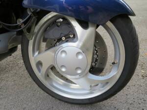 Bild 29/48 von Yamaha GTS 1000 (1996)