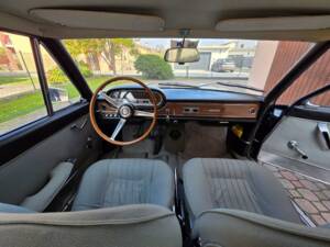 Image 5/38 de Lancia Flavia 1.8 (Pininfarina) (1963)