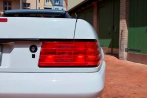 Image 32/171 of Mercedes-Benz SL 600 (1996)