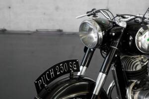 Image 2/20 of Puch 250 SG (1955)