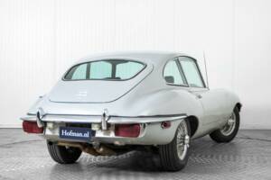 Image 39/47 de Jaguar E-Type (1969)