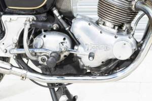 Image 16/27 of Norton DUMMY (1972)