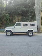 Bild 28/57 von Land Rover 110 (1989)