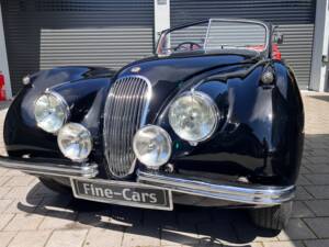 Image 33/37 de Jaguar XK 120 DHC (1954)