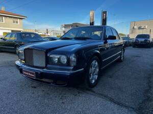 Image 7/22 of Bentley Arnage Red Label (2001)