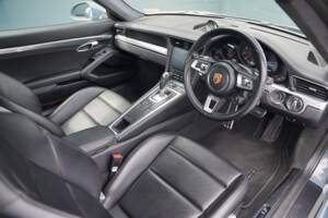 Image 12/50 of Porsche 911 Carrera (2016)