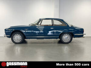 Image 4/15 of Alfa Romeo 2600 Sprint (1965)