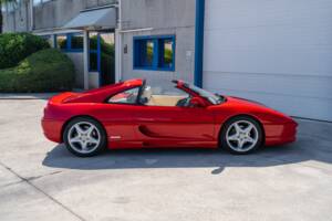 Bild 27/100 von Ferrari F 355 F1 GTS (1998)