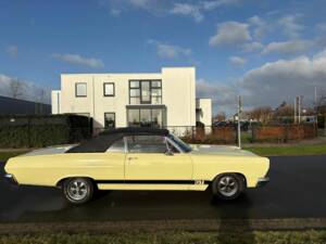 Image 3/8 of Mercury Comet Caliente Convertible (1966)